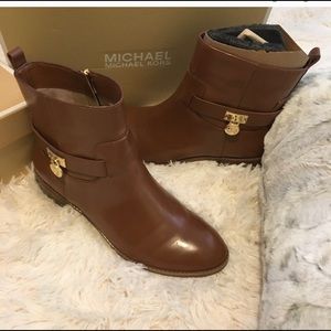 Michael Michael Kors Booties/Wore 1 time.